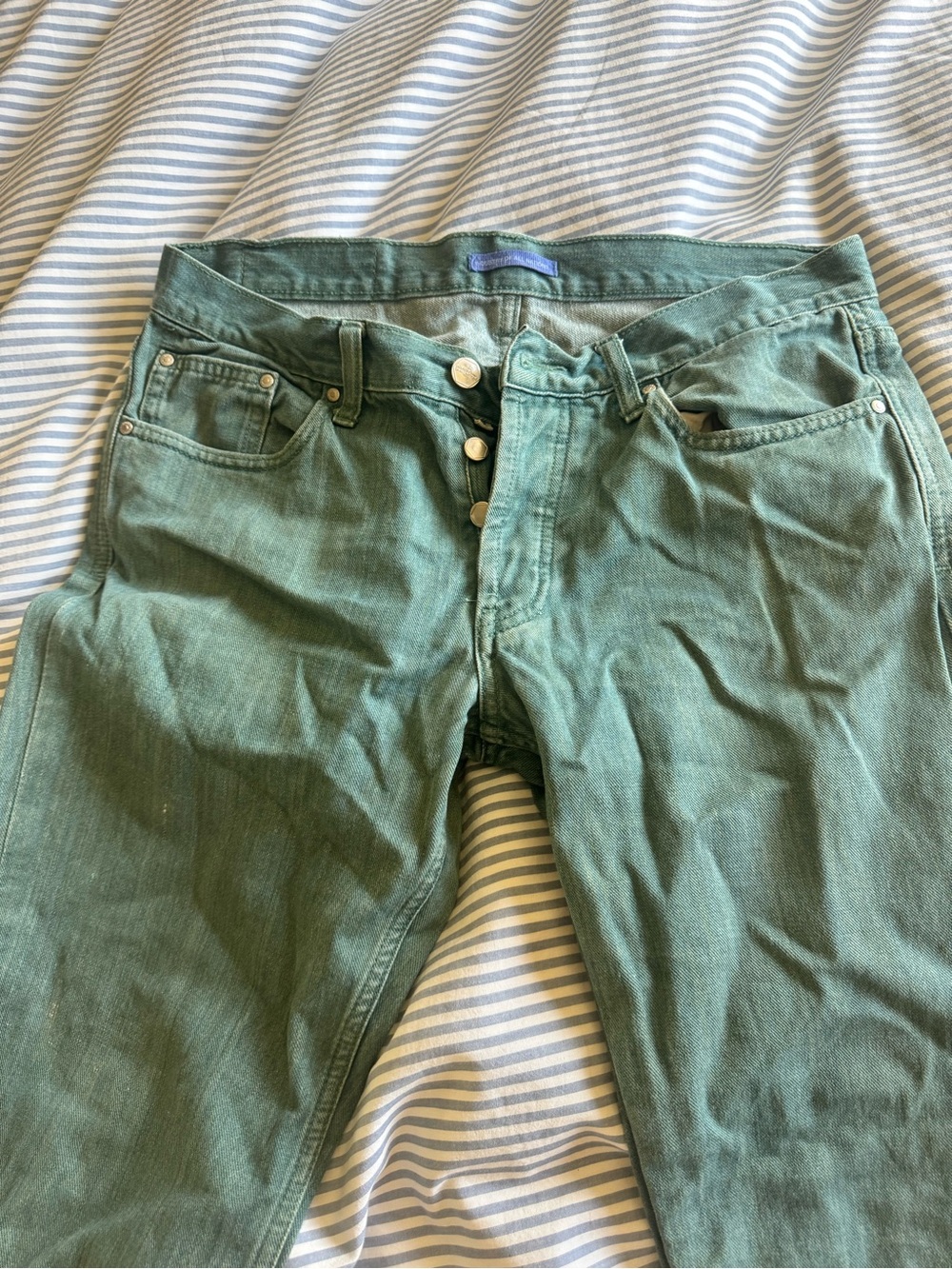 Industry of all nations - Slim Straight Men’s Jeans in Green - Picture 3 of 9